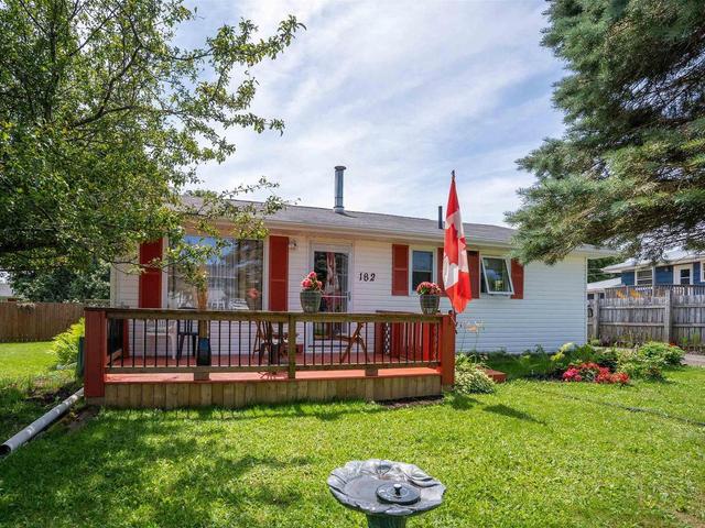 182 Parkwood Crescent  Charlottetown, PE C1A 7A7