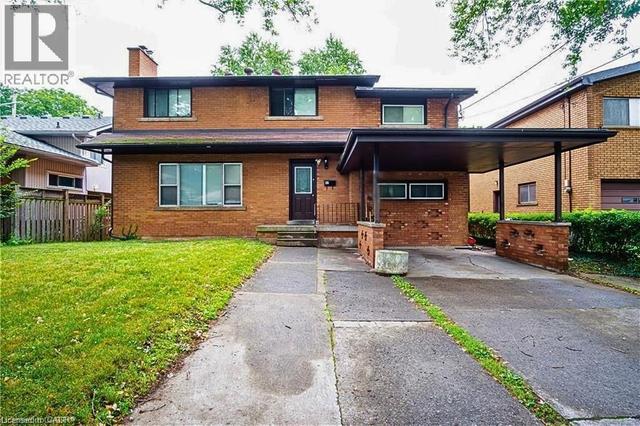 47 BOWMAN Street  Hamilton, ON L8S 2T5