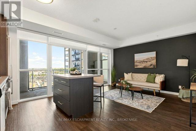 702 - 2087 FAIRVIEW STREET  Burlington (Freeman), ON L7R 0E5