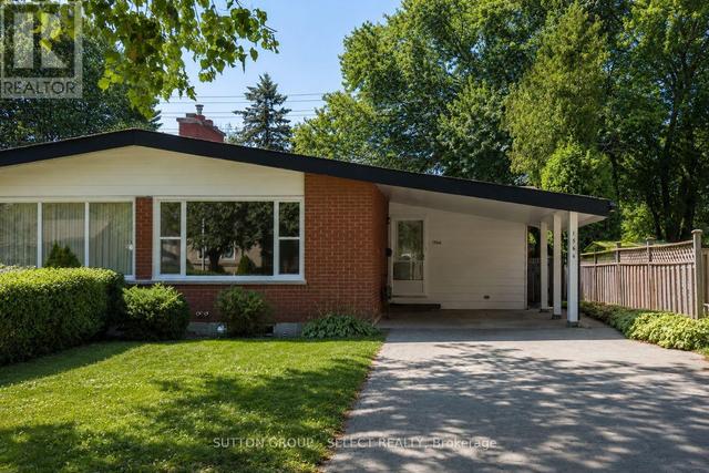 1566 NAIRN AVENUE  London East (East D), ON N5V 2P2