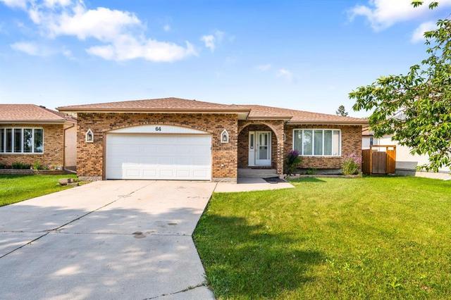 64 Simkin Drive  Winnipeg, MB R2P 2K5