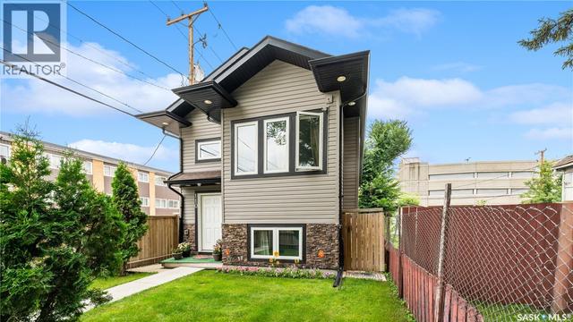 110 S AVENUE S  Saskatoon, SK S7M 2Z6