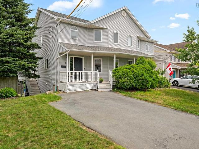 27 Walsh Court NW  Halifax, NS B3N 3G8