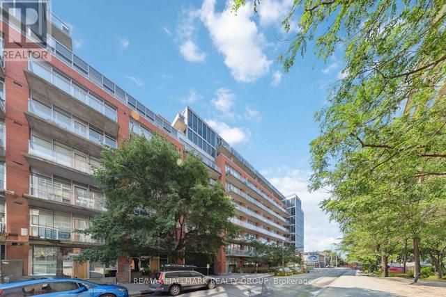 313 - 360 MCLEOD STREET  Ottawa, ON K2P 1A9