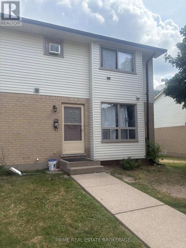 44 - 135 BELMONT DRIVE  London South (South O), ON N6J 4J3