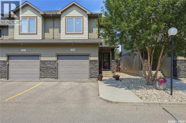 104 4100 Sandhill CRESCENT  Regina, SK S4V 3G9