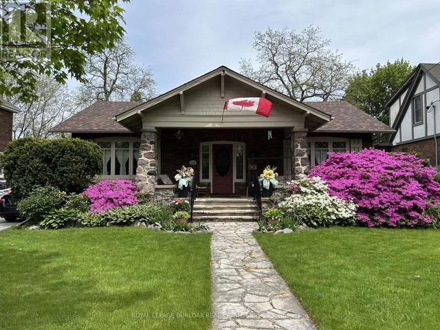 569 LOCUST STREET  Burlington, ON L7S 1V7