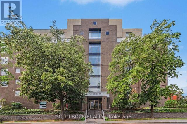 303 - 30 CHARLEVOIX STREET  Ottawa, ON K1L 8K5