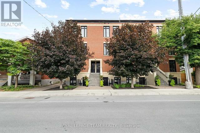 C - 31 SPRINGFIELD ROAD  Ottawa, ON K1M 1C8