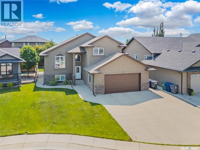 415 Paton PLACE  Saskatoon, SK S7W 0B8