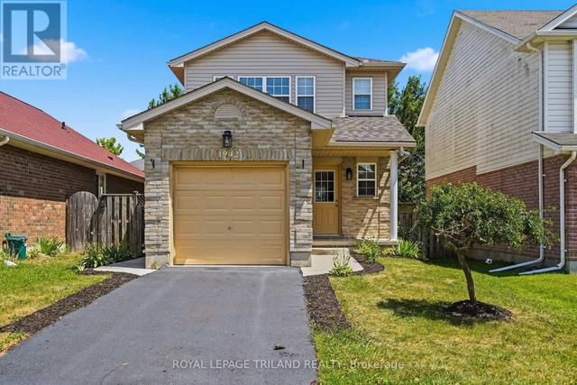 1942 BLOOM CRESCENT  London North (North C), ON N5X 4N1