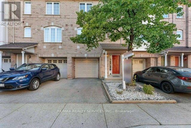 69 - 80 ACORN PLACE  Mississauga, ON L4Z 4E1