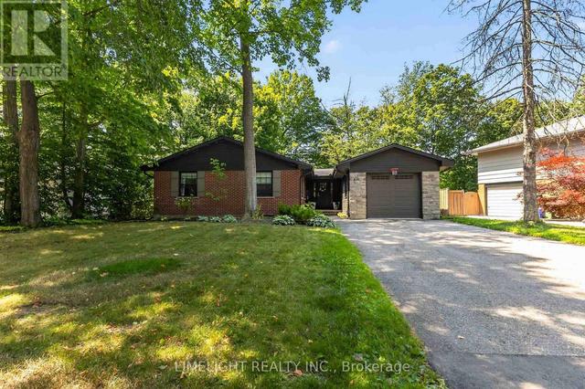 836 MANCHESTER ROAD  London North (North L), ON N6H 4J6
