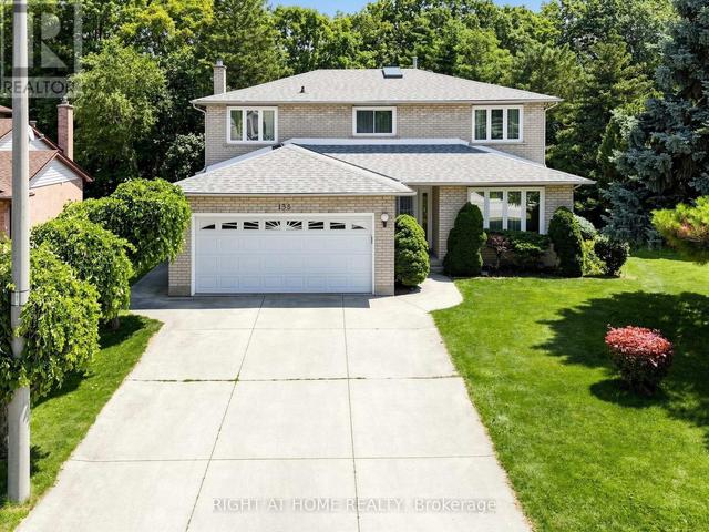 138 STRAWBERRY DRIVE  Hamilton, ON L8E 4R7