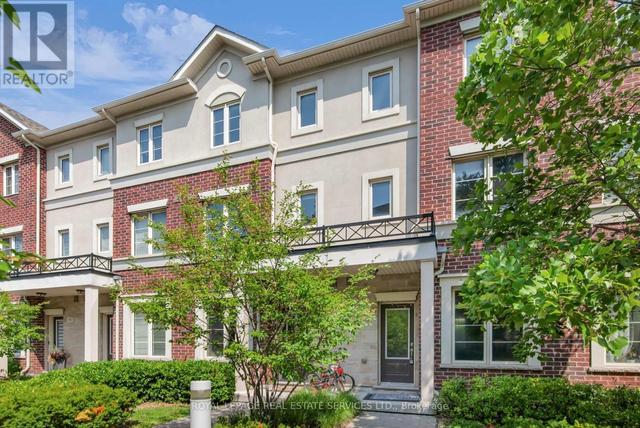 47 - 636 EVANS AVENUE  Toronto, ON M8W 0A8