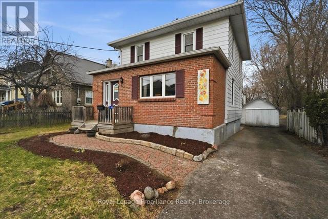 46 VICTORIA STREET  Quinte West (Frankford Ward), ON K0K 2C0