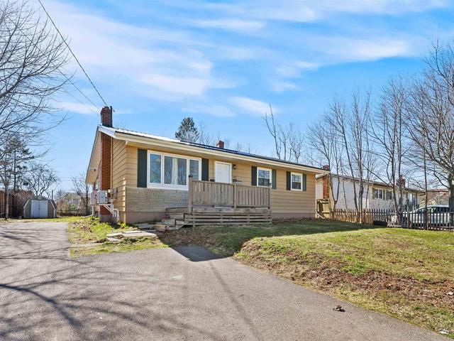 184 Southdale Avenue  Hillsboro, PE C1A 6Z7