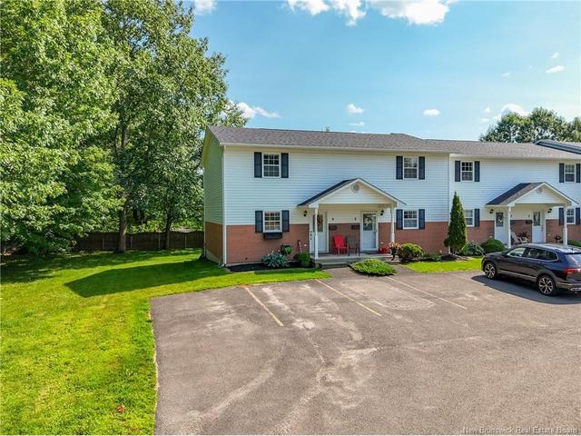 9-175 Riverside DR Fredericton, NB E3A 6R1