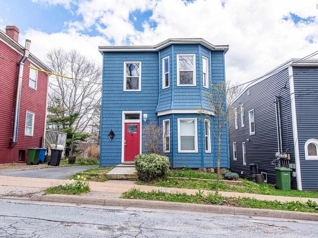34 Tulip Street  Dartmouth, NS B3A 2S7