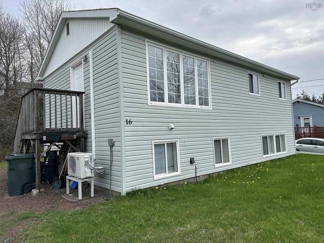 16 Martin Street  Antigonish, NS B2G 1P9