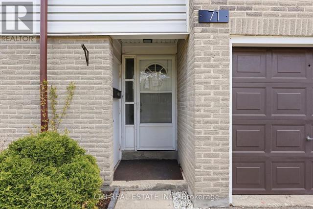 71 - 2440 BROMSGROVE ROAD  Mississauga, ON L5J 4J7