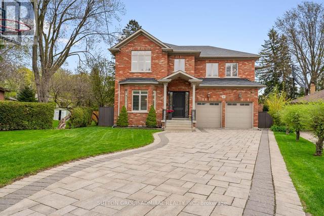 9 CHESHIRE DRIVE Toronto, ON M9B 2N7
