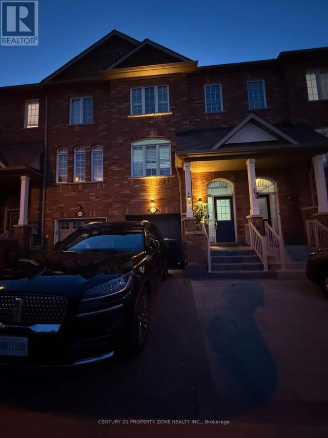 321 ASPENDALE CRESCENT  Mississauga, ON L5W 0E7
