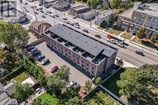 213 - 760 LAKESHORE ROAD E  Mississauga, ON L5E 1C7