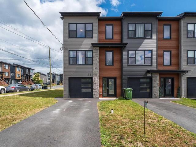 88 Tyler Street  Elmsdale, NS B2S 0B4