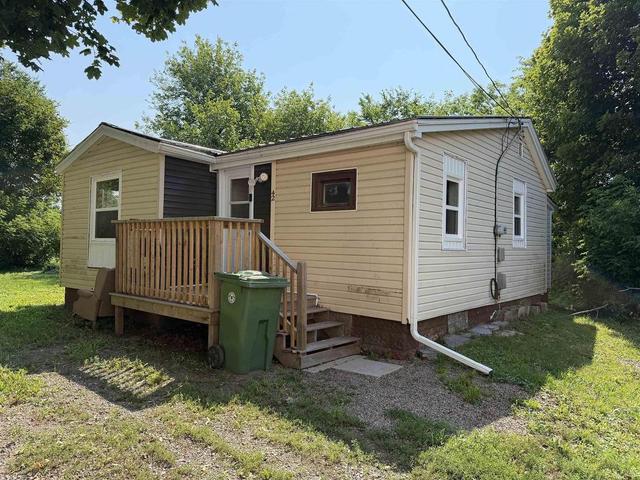 42 Main Street  Bible Hill, NS B2N 2B5