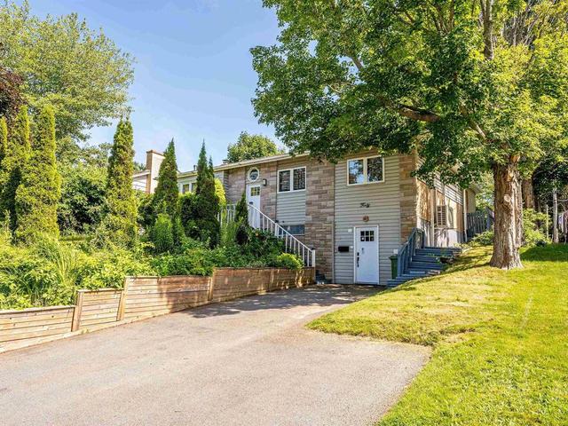 40 Gateway Road  Halifax, NS B3M 1M9