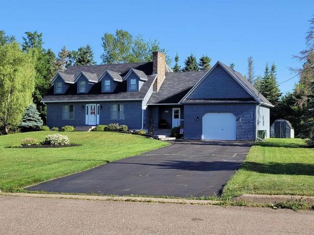 53 MEADOWLAND Avenue  Bible Hill, NS B2N 6H6