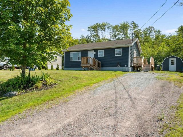 129 Jeffery Lambert  Hilden, NS B0N 1C0