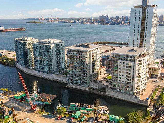 502 31 Kings Wharf Place  Dartmouth, NS B2Y 0C1