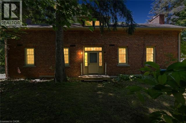 41 MILL Street  Mississauga, ON L5M 1Y3