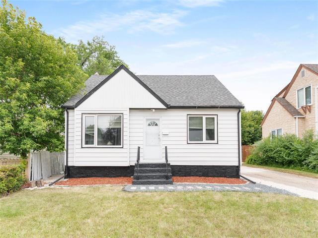 1331 Somerville AVE  Winnipeg, MB R3T 1C1