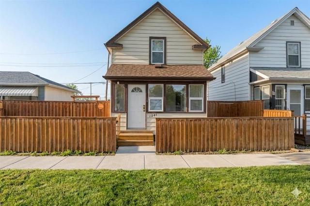 1241 Clifton Street  Winnipeg, MB R3E 2T8