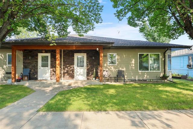 1 1021 9th Street  Brandon, MB R7A 4C2