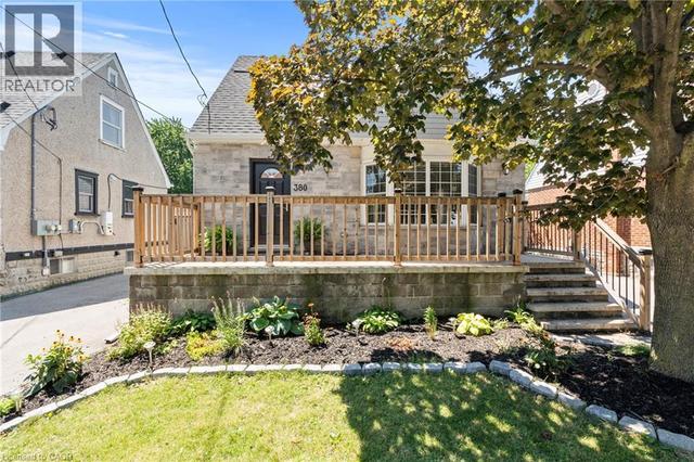 380 THAYER Avenue  Hamilton, ON L9A 4J4