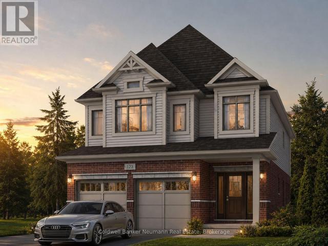 645 ANTON CRESCENT  Kitchener, ON N2R 0T8