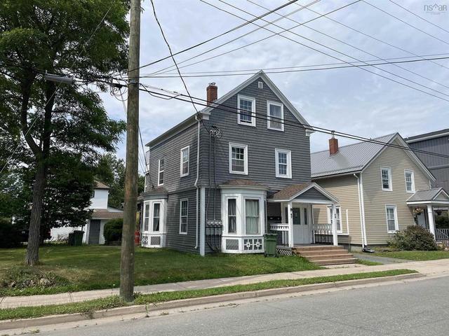 40 King Street  Truro, NS B2N 3K6