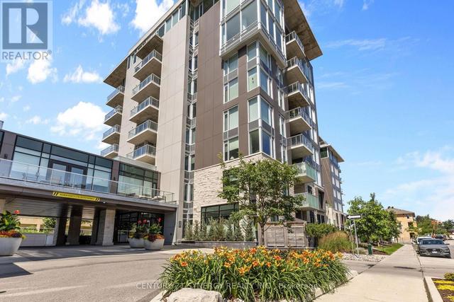 512 - 570 DE MAZENOD AVENUE  Ottawa, ON K1S 5X2