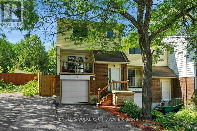 878 GRENON AVENUE  Ottawa, ON K2B 6G3