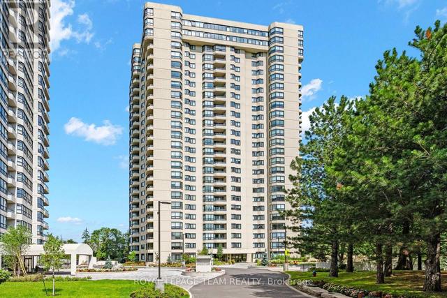 2408 - 1500 RIVERSIDE DRIVE  Ottawa, ON K1G 4J4