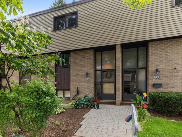 98 Forestside Crescent  Halifax, NS B3M 1M4