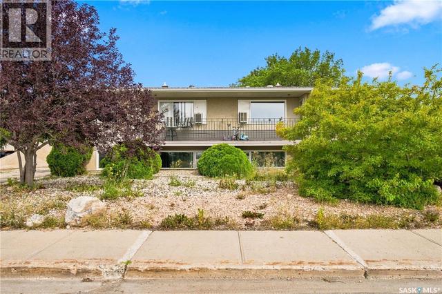 7110-7112 Dewdney AVENUE  Regina, SK S4T 1E6