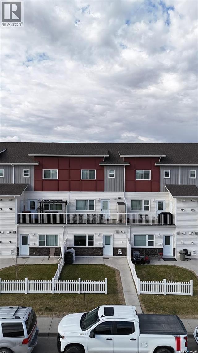 265 322 Lewin WAY  Saskatoon, SK S7T 0A7