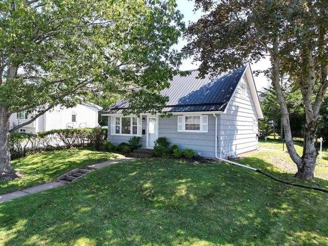244 GLENWOOD Drive  Truro, NS B2N 1P9