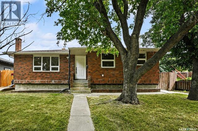 1431 Southam STREET  Regina, SK S4T 6X6