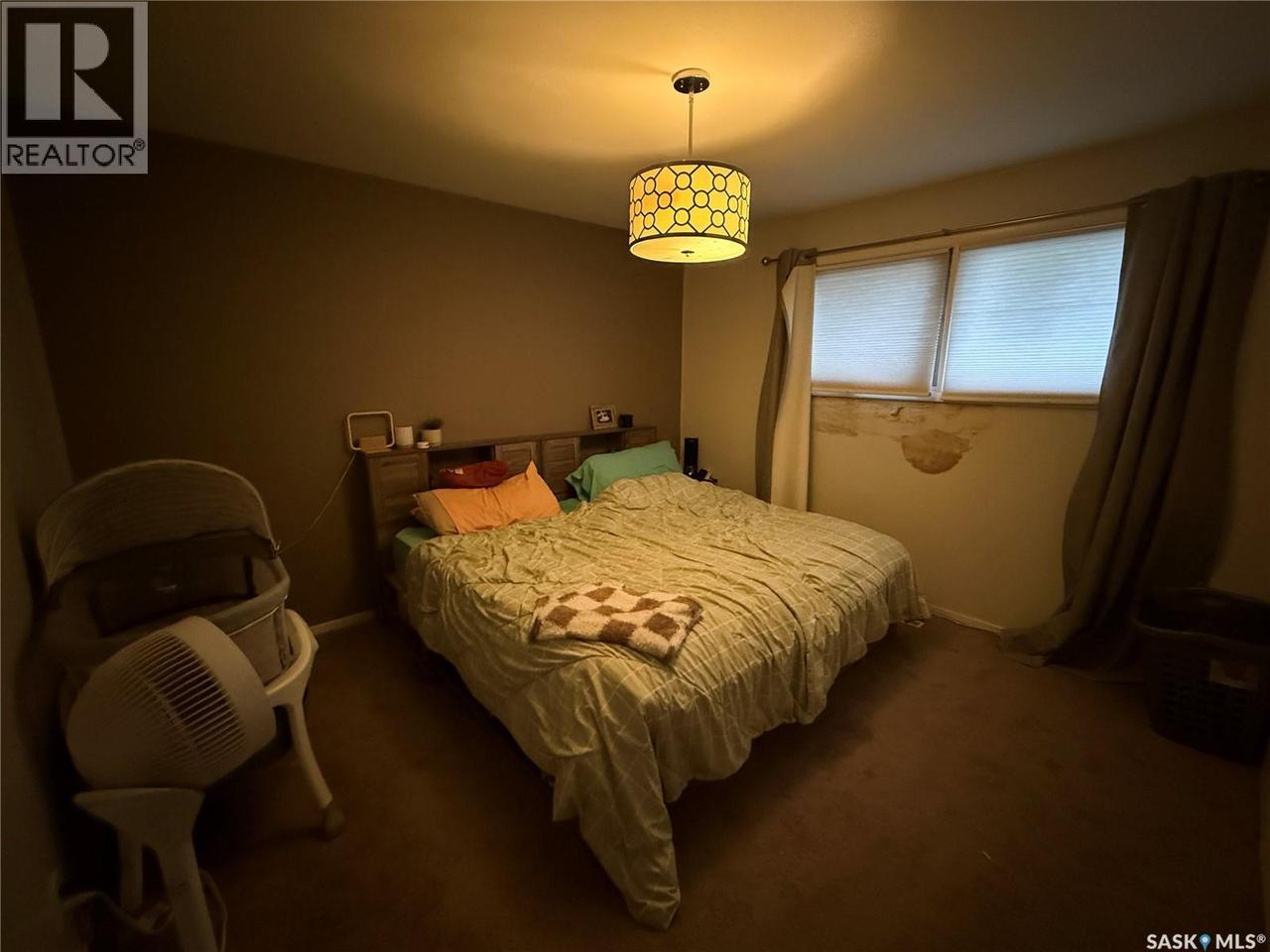 1141 Hartney Avenue, Weyburn, SK - Indoor Photo Showing Bedroom